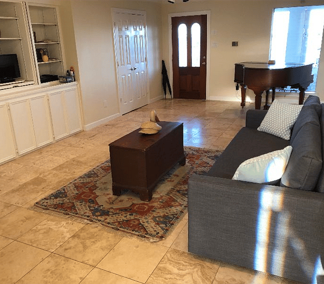 1st Floor Living Room