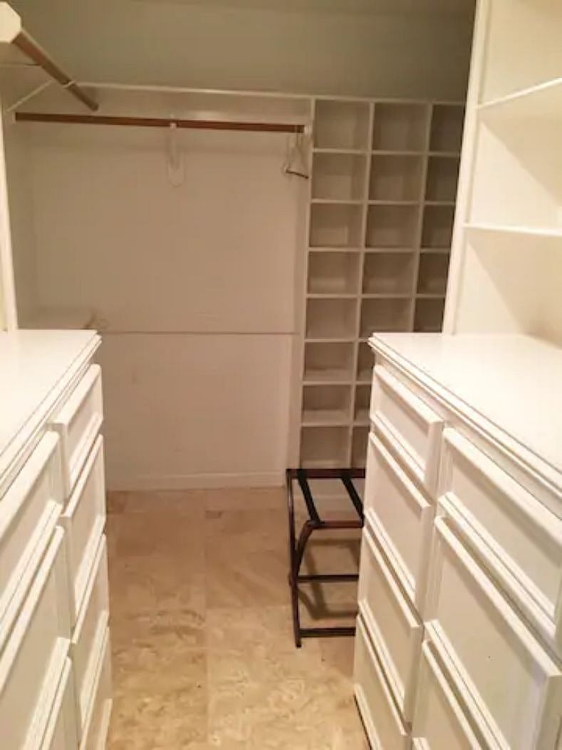 Walk-n closet of Primary bedroom - 1st Floor