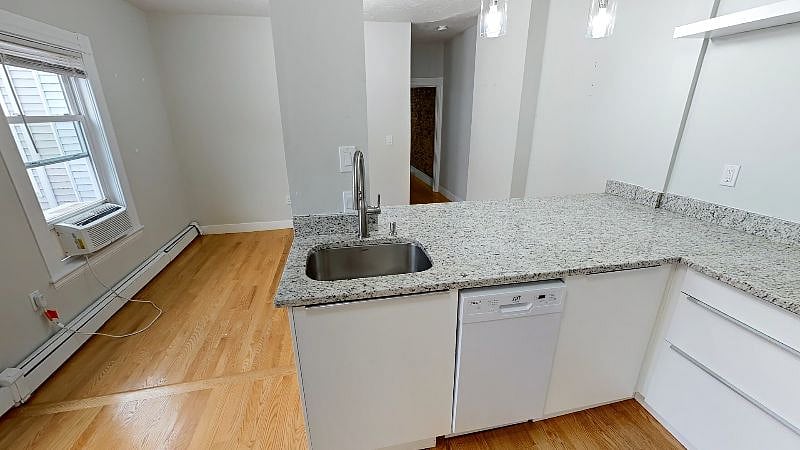Furnished Finder property 267060_2 photo 3