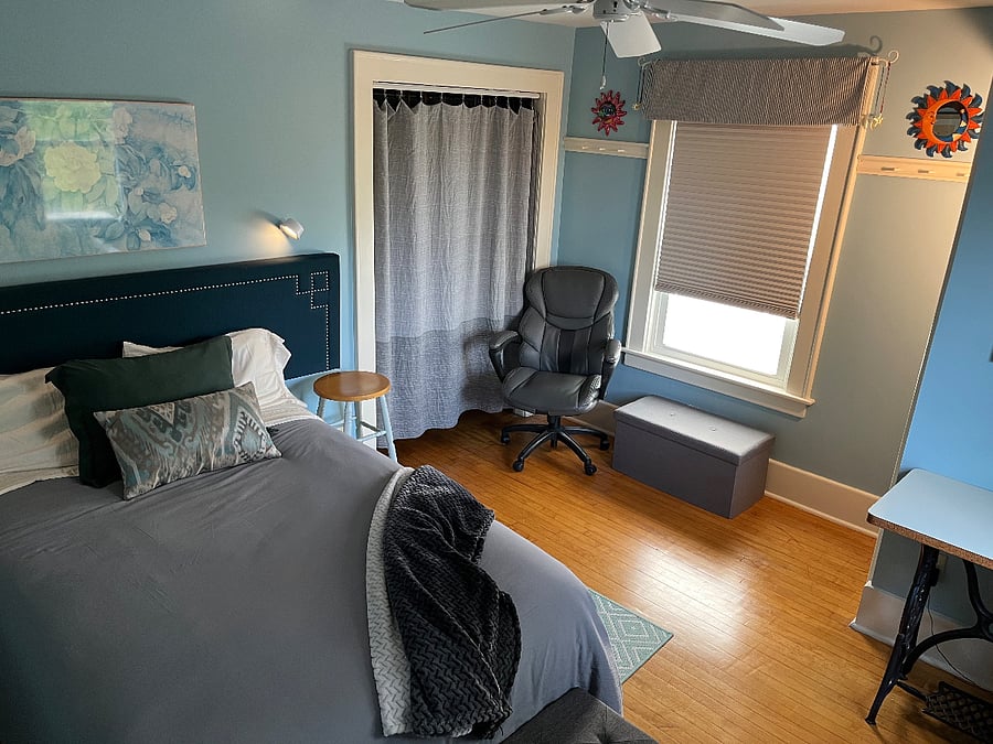 Magnolia Room + Hall Bath