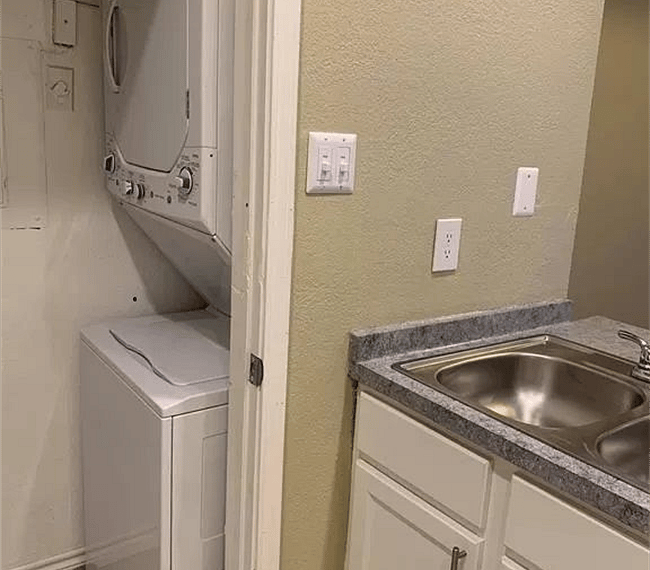 Washer & Dryer