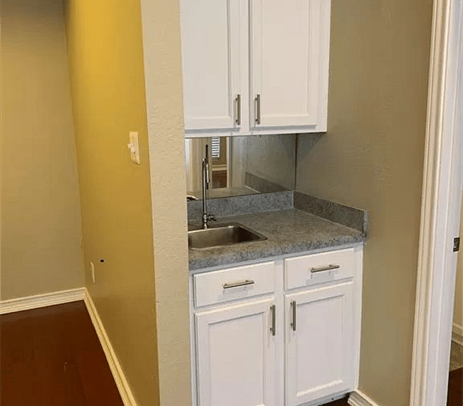 Wet Bar