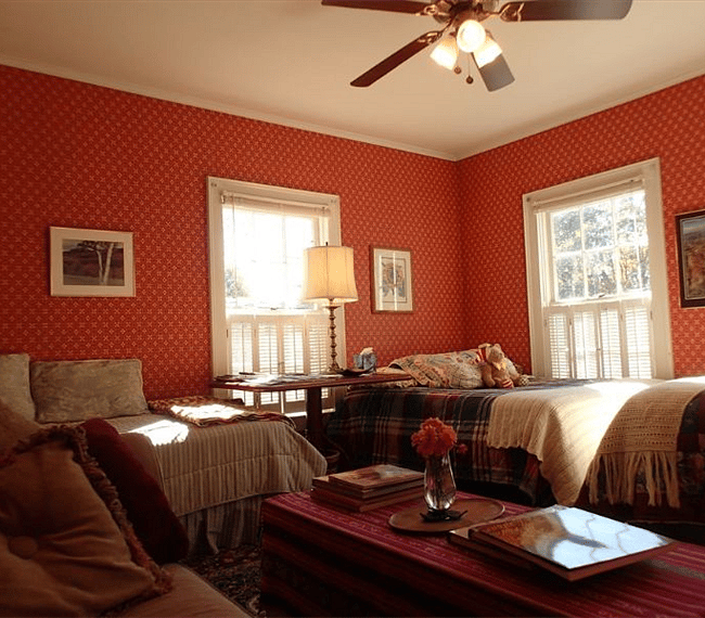 1st Floor Apt - Queen plus Full Bedroom, has Couch, Ceiling Fan, and 3 large Windows, West Facing1st Floor Apt - Queen plus Full Bedroom, has Couch, Ceiling Fan, and 3 large Windows, West Facing