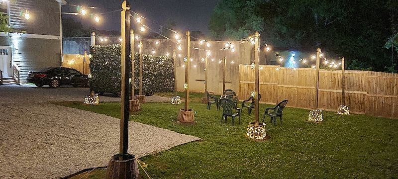 Checkout video of the backyard: http://www.shawnschroedel.com/BackyardVideo.mp4