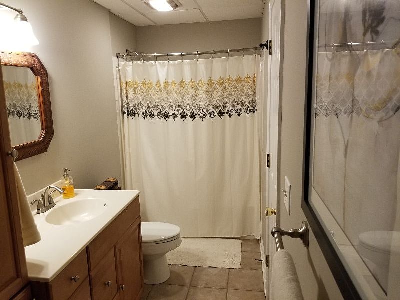 Full Bath Room