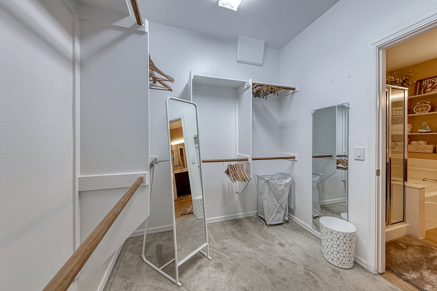 Master Bedroom Walk-in closet