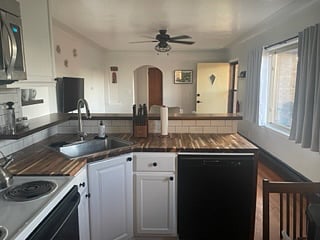 Furnished Finder property 267837_2 photo 5