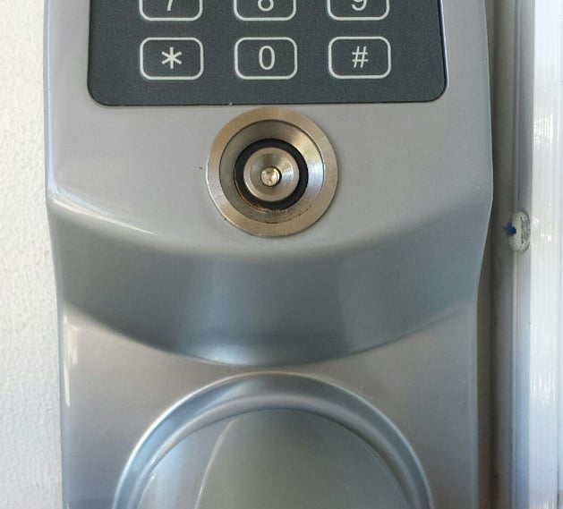 Keypad entry for east access, no need to remember your keys.