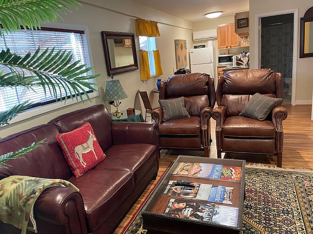 Furnished Finder property 268094_1 photo 1
