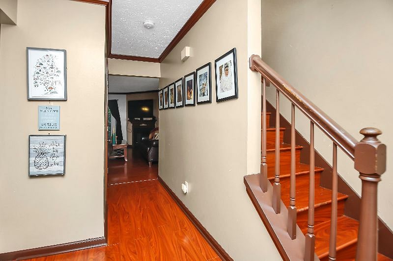 Furnished Finder property 268186_2 photo 3
