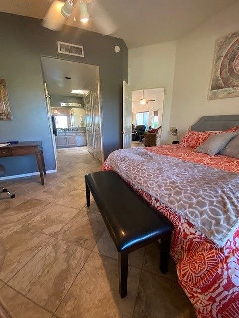 A-King Bed, En-suite bath, shower & Tub