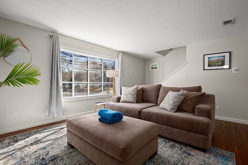Furnished Finder property 268318_1 photo 16