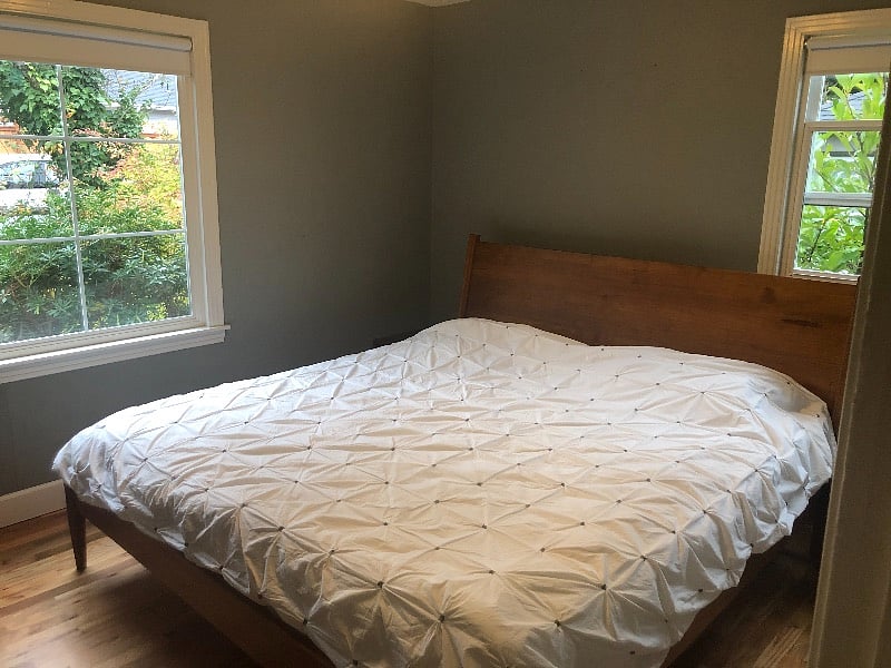 King bed in main bedroom