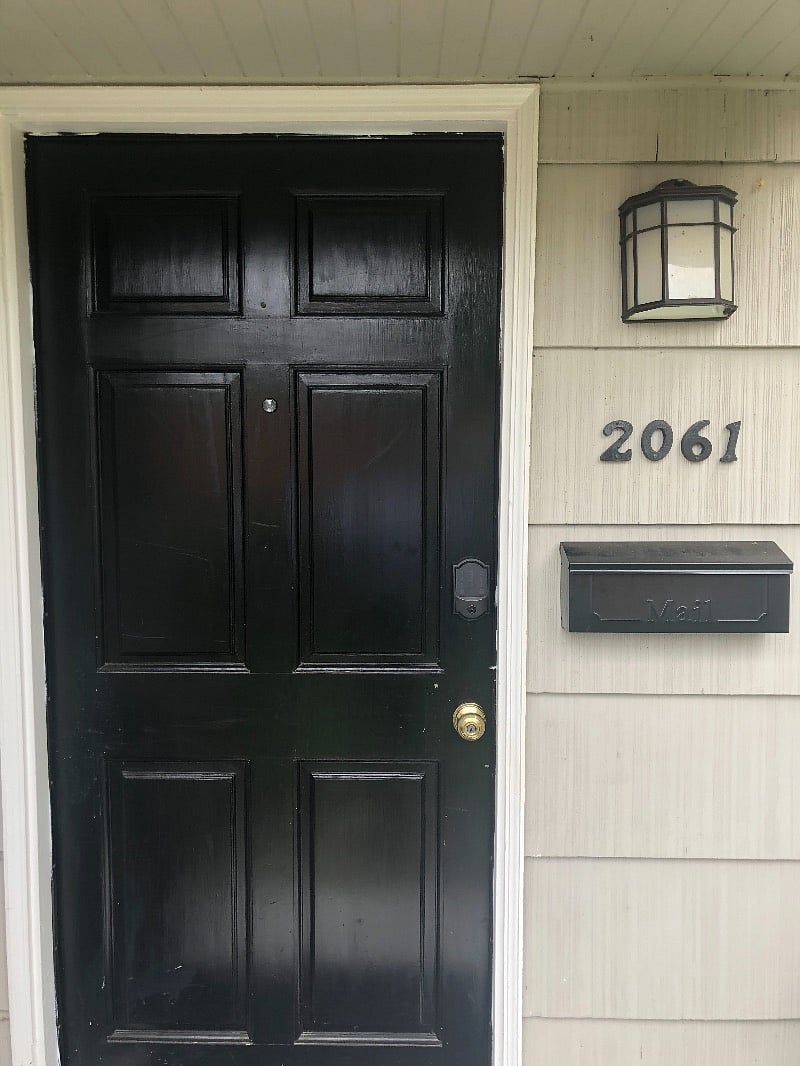 Main door with keyless access