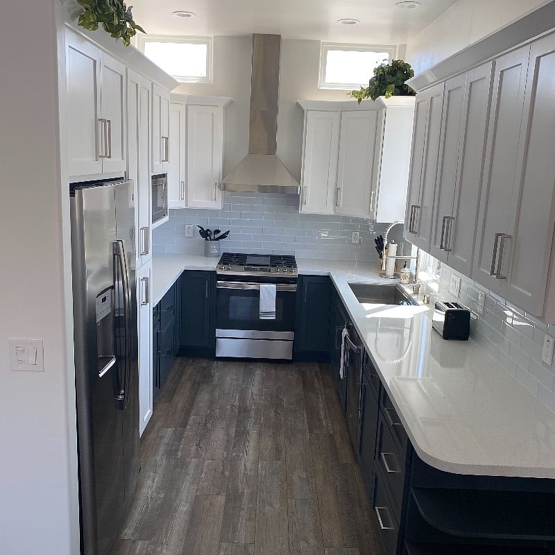 full size appliances and lots of storage