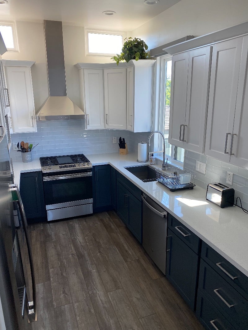 kitchen with full size dishwasher
