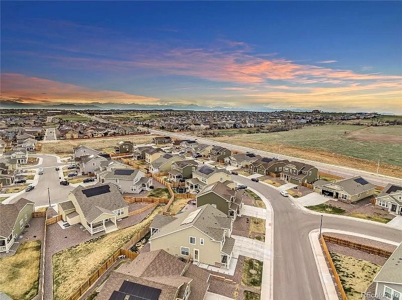 Ariel view of the neighborhood!