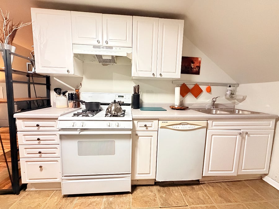 Enjoy a fully equipped kitchen with cookware, dishes, utensils and essentials, making meal preparation easy for extended stays.