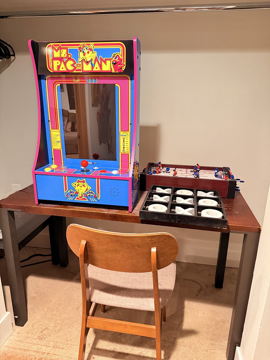 Level up your stay with a Ms. Pac-Man, table hockey, and tic-tac-toe all at your fingertips. Perfect for relaxing, challenging friends, and enjoying some lighthearted fun.