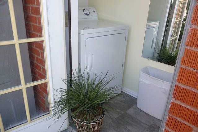 And Free Laundry Facilities