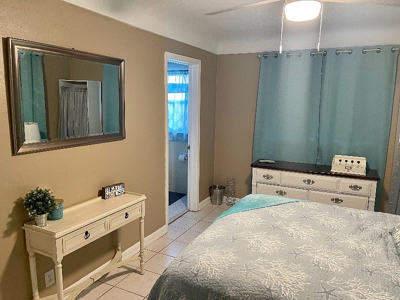 Ocean Room