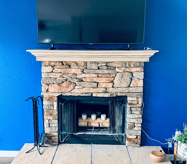 Wood burning fire place & 50 inch smart TV