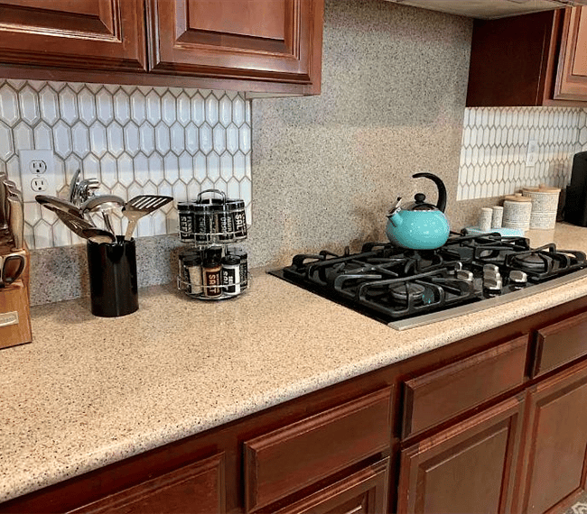 Beautifully appointed kitchen