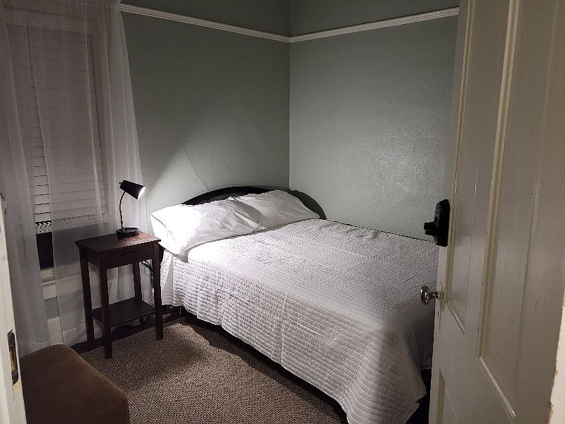 Furnished Finder property 269199_3 photo 1