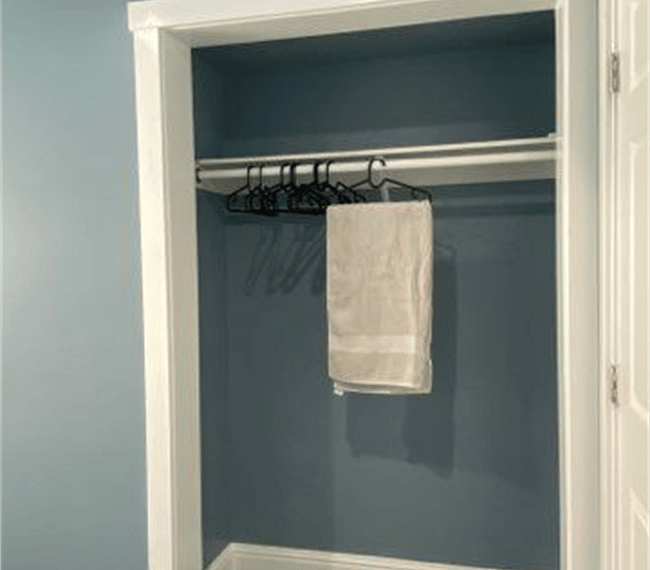 Cozy bulit-in closet