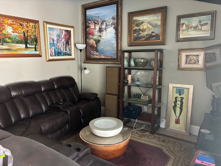 Second lounge
