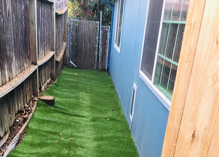 5' x 25' locked and fenced dog run