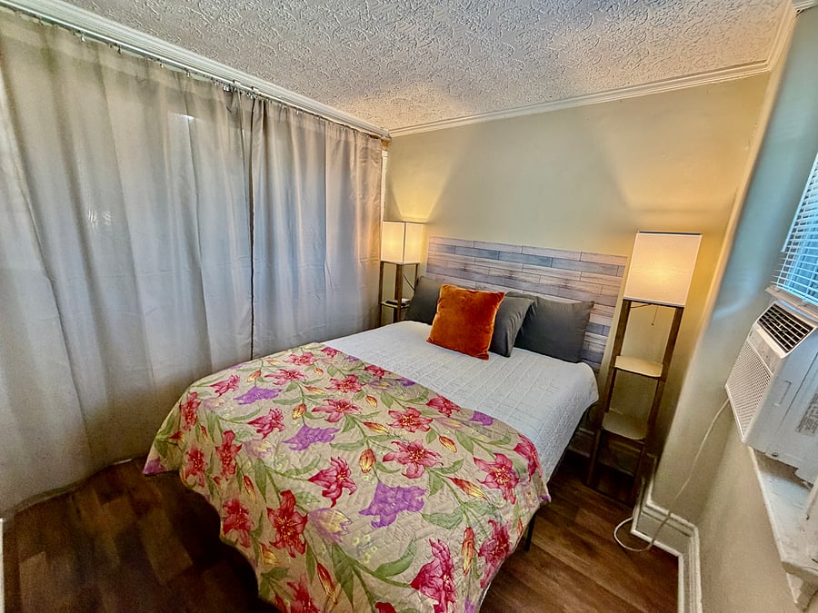 Queen Bedroom