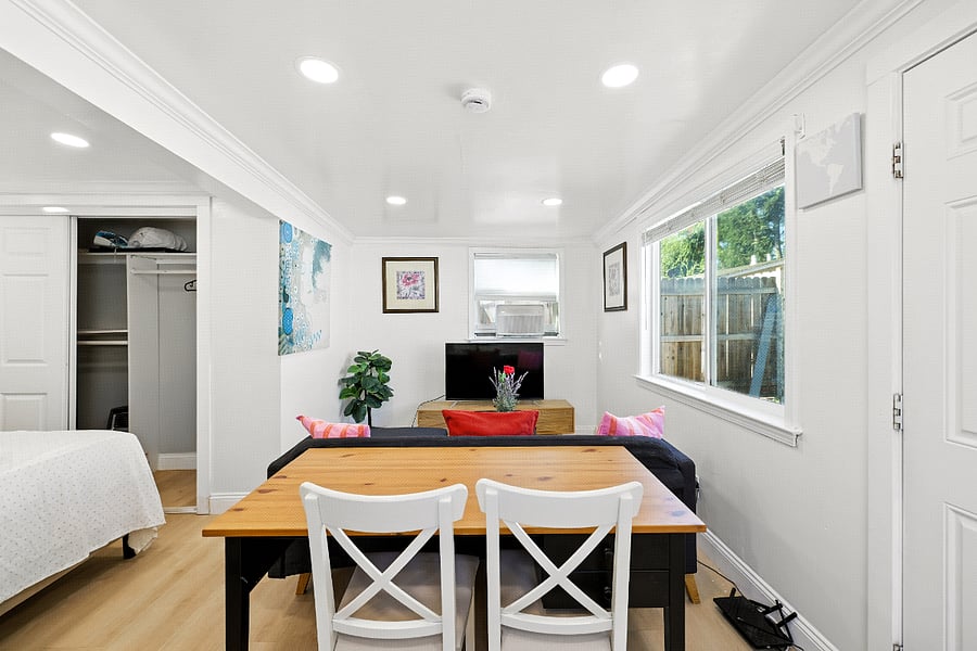Furnished Finder property 270018_2 photo 10