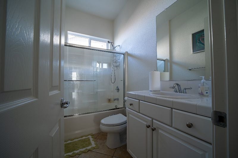 Furnished Finder property 270035_1 photo 15