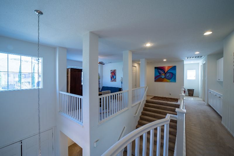 Let's go upstairs!