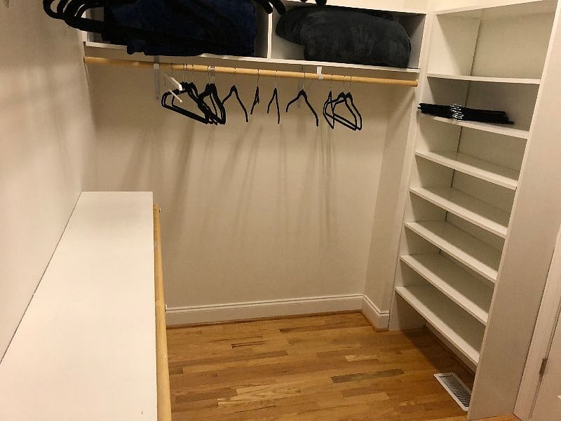 Master Bedroom walk in closet