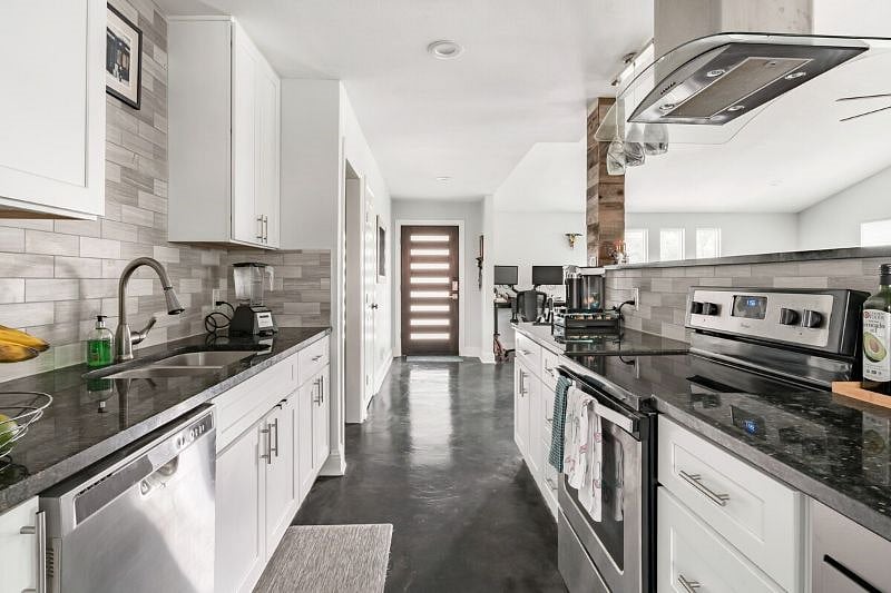 Furnished Finder property 270107_1 photo 10