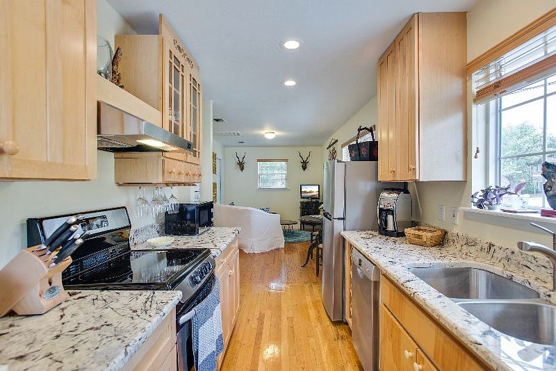 Furnished Finder property 270343_1 photo 17