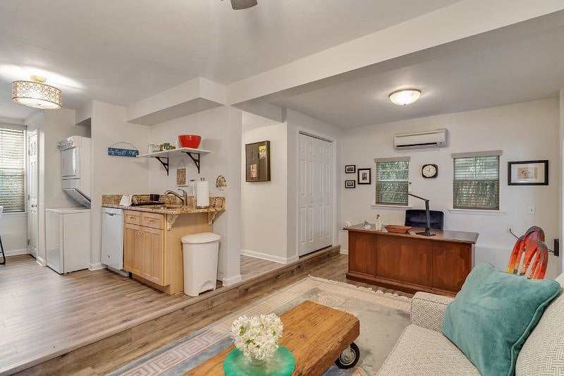 Furnished Finder property 270343_2 photo 5