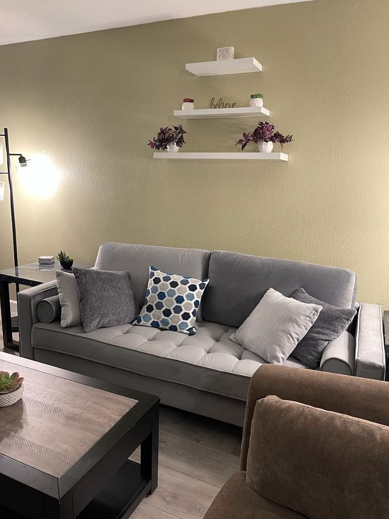 Furnished Finder property 270642_1 photo 1