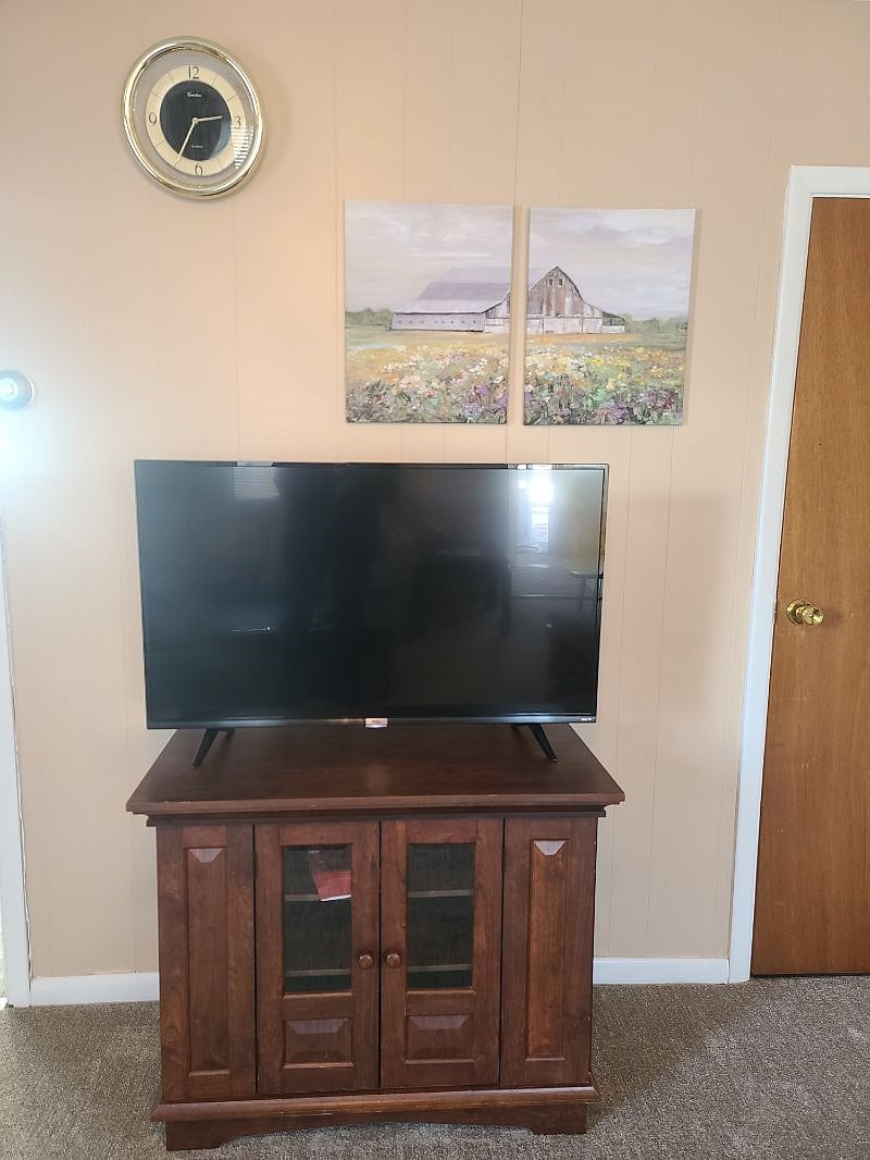 Front Unit TV