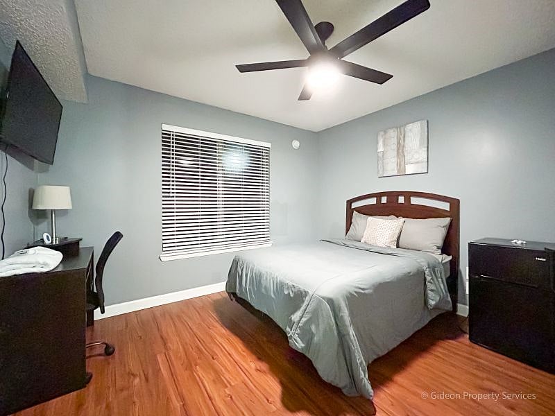 UNIT 105 - ROOM A - Full Bed $895.00 Monthly