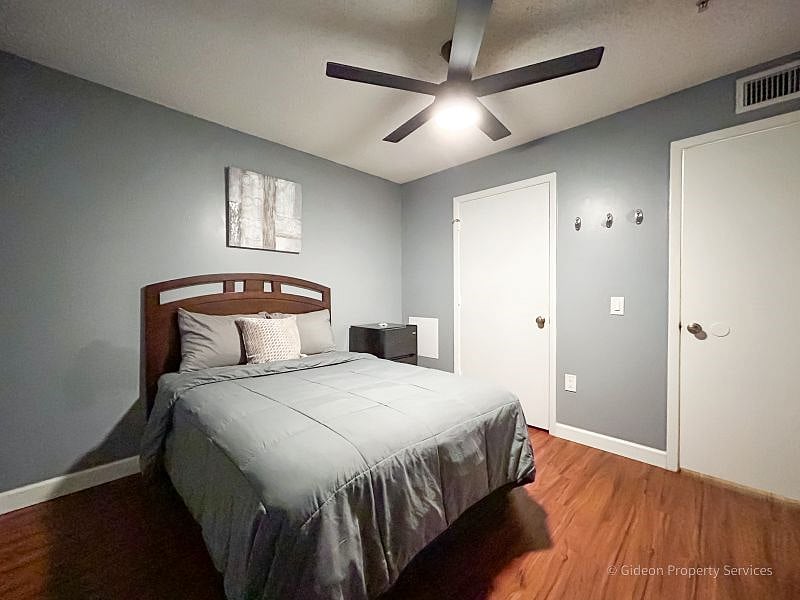 UNIT 105 - ROOM A - Full Bed $895.00 Monthly