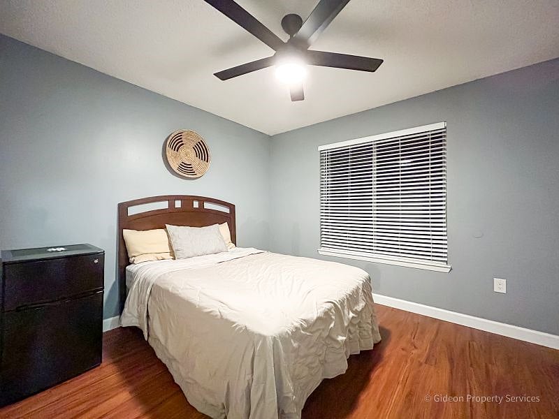 UNIT 105 - ROOM B - Full Bed $895.00 Monthly