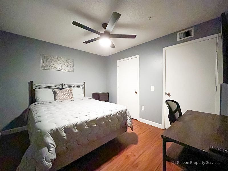 UNIT 105 - ROOM C  - Queen Bed $925.00 Monthly