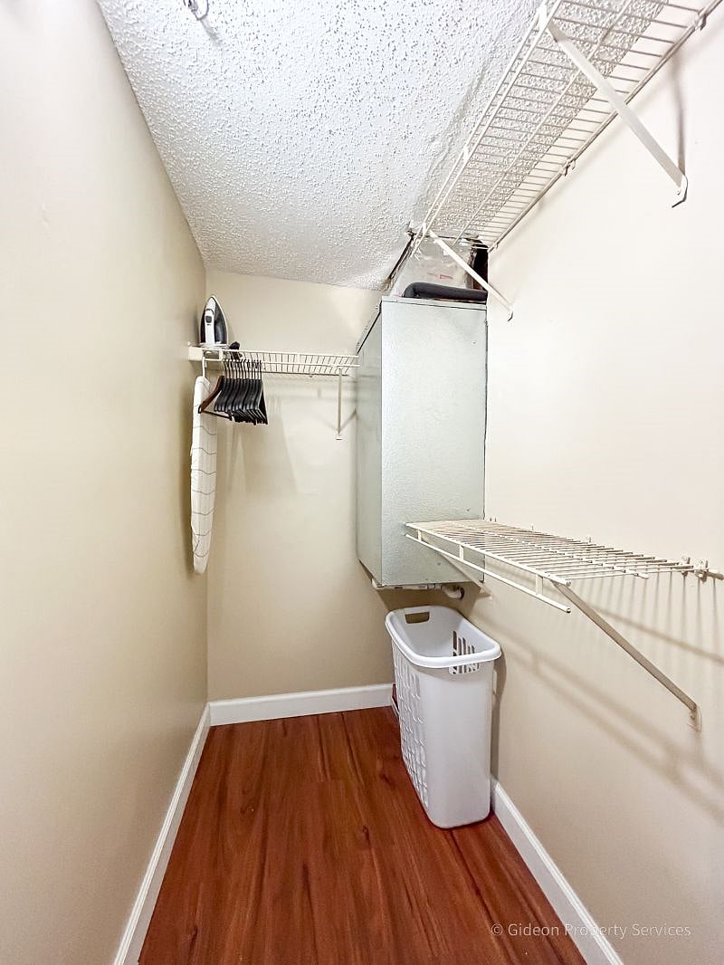 UNIT 105 - ROOM C