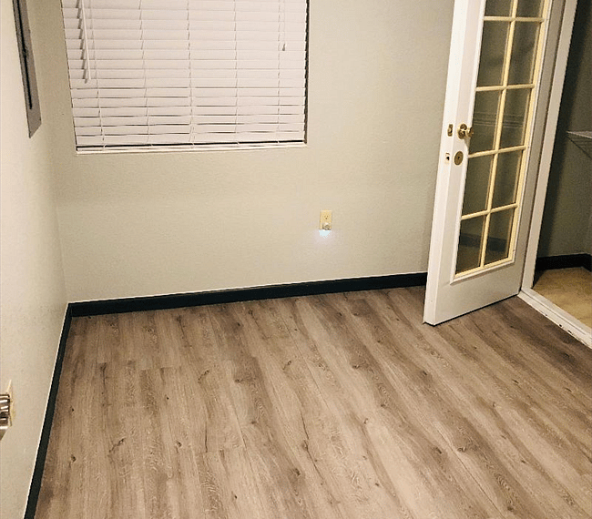 Furnished Finder property 270812_1 photo 5