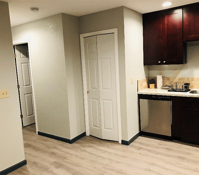 Furnished Finder property 270812_1 photo 11