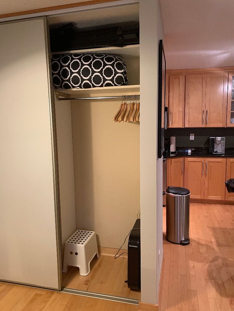 Closet organizer