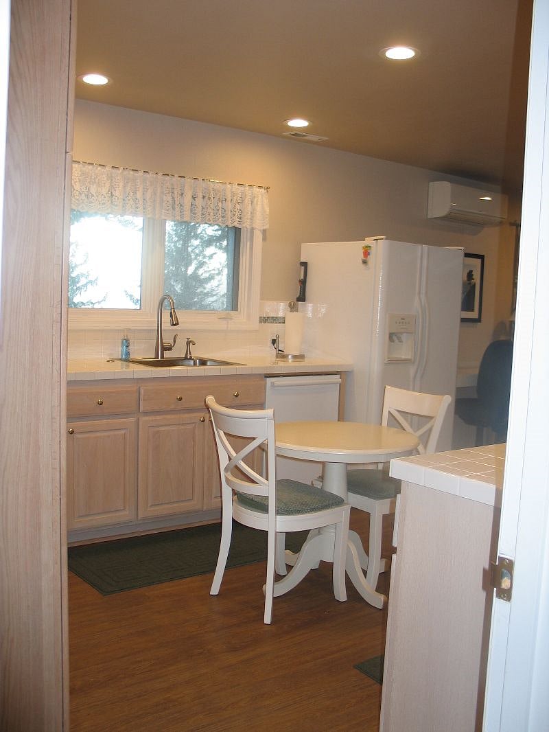 Furnished Finder property 270976_1 photo 13